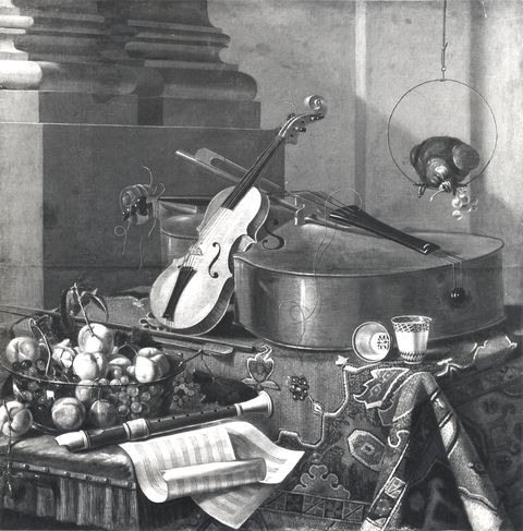 Christie's — Munari Cristoforo - sec. XVIII - Natura morta con strumenti musicali, terrina di frutta, porcellane e pappagallo sul trespolo — insieme